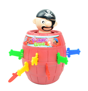 pirat z wbitymi mieczami.png